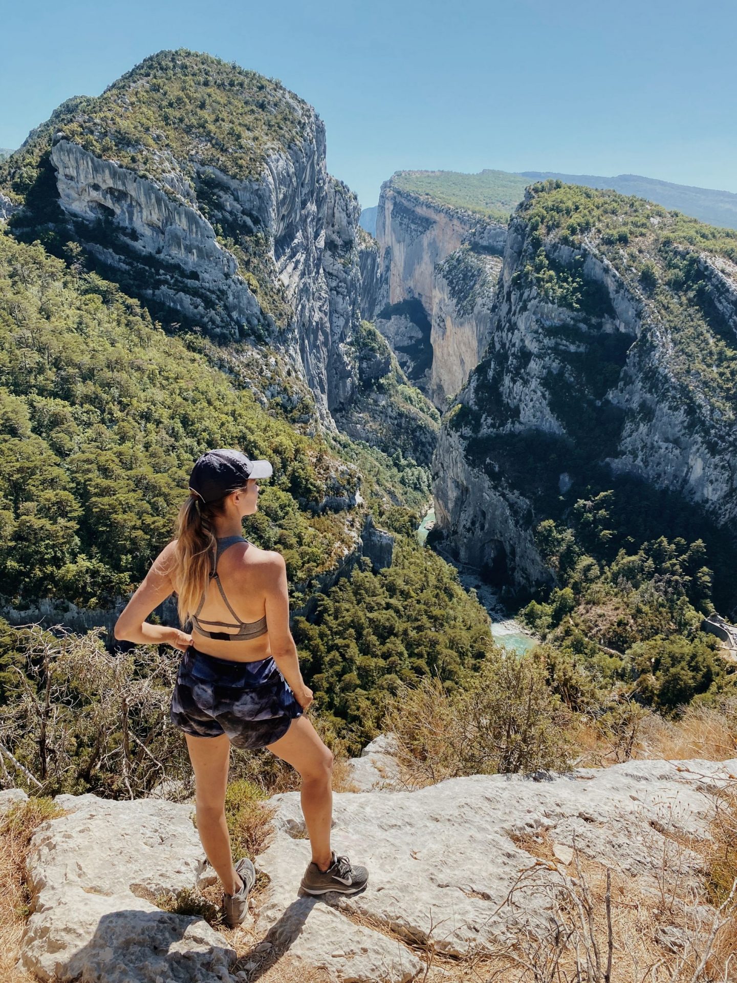 Hike on the Blanc-Martel Trail in the Gorges du Verdon – Europe’s Grand Canyon – France